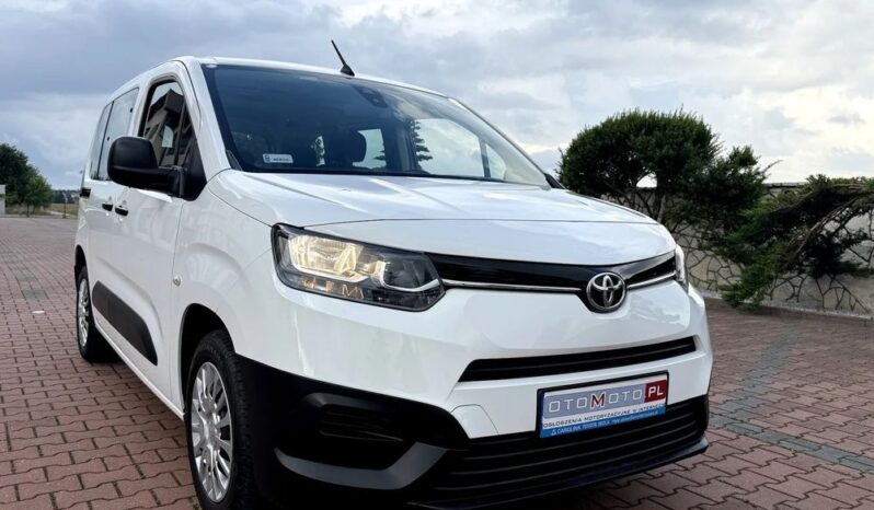 Toyota Proace City Verso | FWD (przód) | Manualna | 110 KM | Biały full