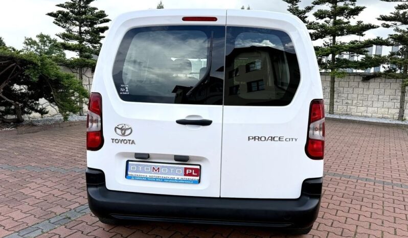 Toyota Proace City Verso | FWD (przód) | Manualna | 110 KM | Biały full