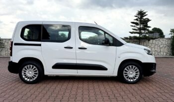 Toyota Proace City Verso | FWD (przód) | Manualna | 110 KM | Biały full
