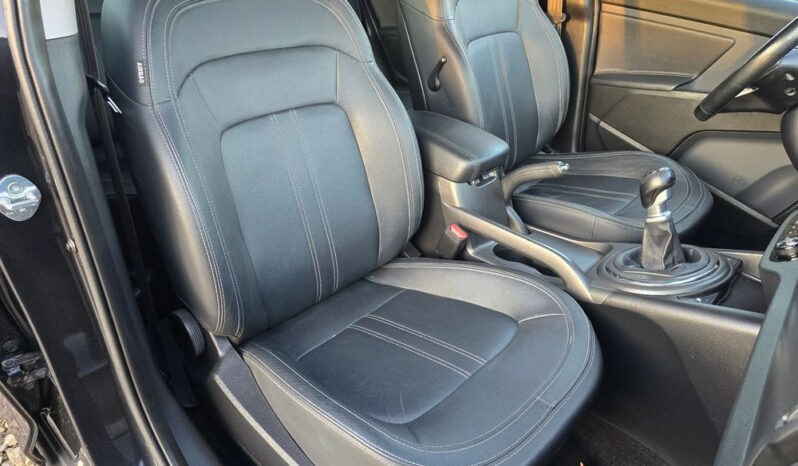 Kia Sportage | 4×4 (stały) | Manualna | 184 KM | Czarny full