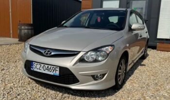 Hyundai i30 | FWD (przód) | Manualna | 90 KM | Beżowy full