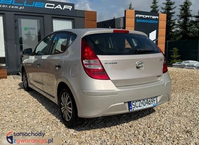 Hyundai i30 | FWD (przód) | Manualna | 90 KM | Beżowy full