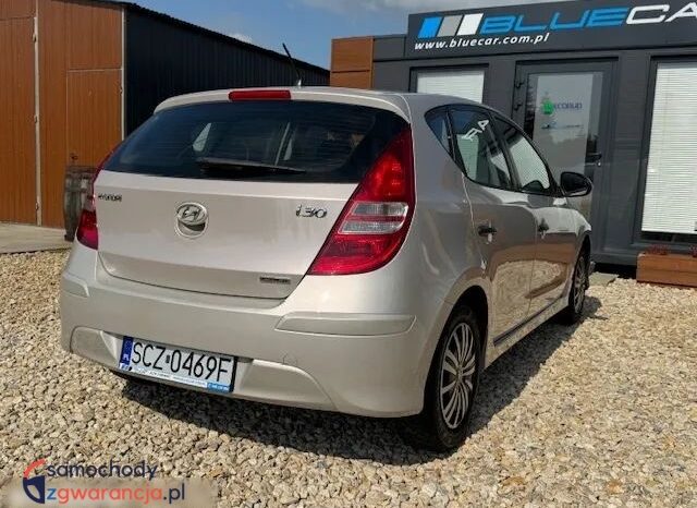 Hyundai i30 | FWD (przód) | Manualna | 90 KM | Beżowy full