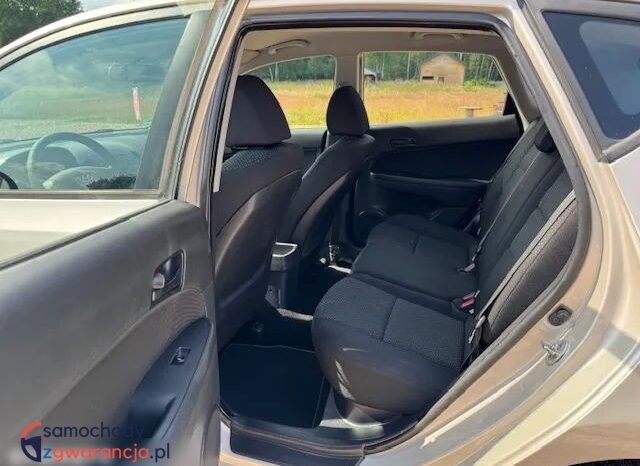 Hyundai i30 | FWD (przód) | Manualna | 90 KM | Beżowy full