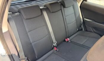 Hyundai i30 | FWD (przód) | Manualna | 90 KM | Beżowy full