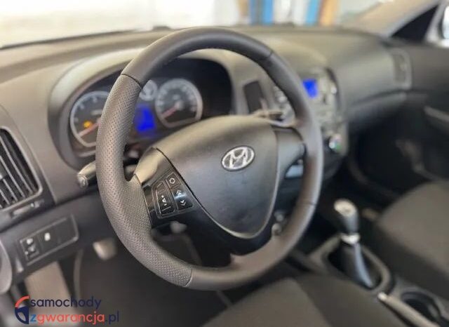 Hyundai i30 | FWD (przód) | Manualna | 90 KM | Beżowy full