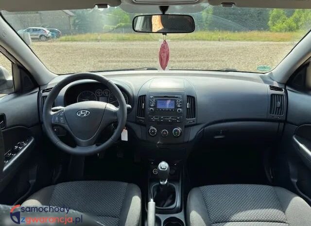 Hyundai i30 | FWD (przód) | Manualna | 90 KM | Beżowy full
