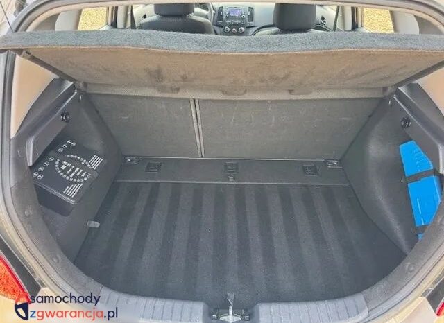 Hyundai i30 | FWD (przód) | Manualna | 90 KM | Beżowy full