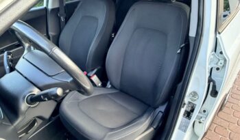 Hyundai i10 | FWD (przód) | Manualna | 67 KM | Biały full