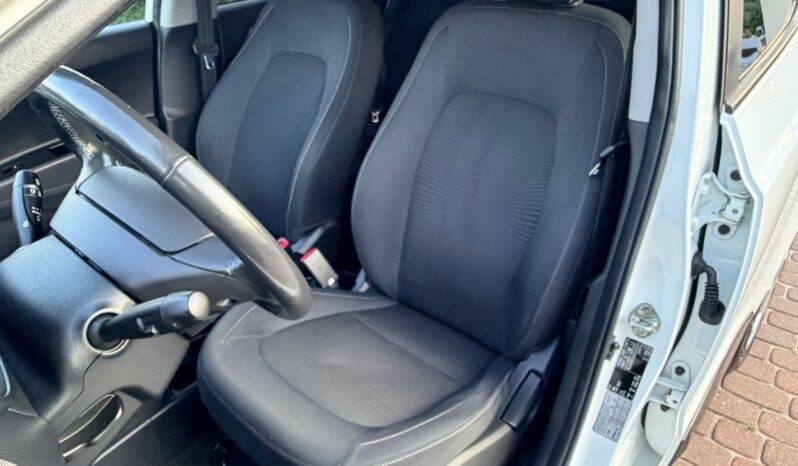Hyundai i10 | FWD (przód) | Manualna | 67 KM | Biały full