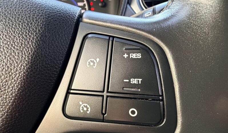 Hyundai i10 | FWD (przód) | Manualna | 67 KM | Biały full