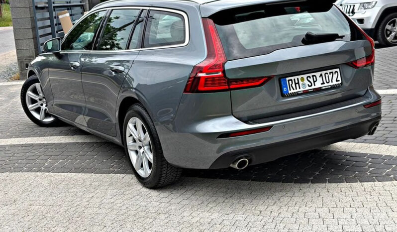 Volvo V60 | FWD (przód) | Manualna | 190 KM | Szary full