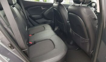 HYUNDAI ix35  | FWD (przód) | Manualna | 115 KM | Szary full