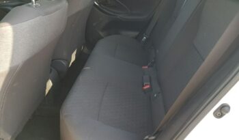 Toyota Yaris | FWD (przód) | Manualna | 72 KM | Biały full