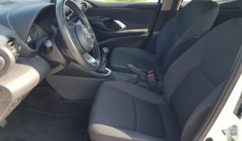 Toyota Yaris | FWD (przód) | Manualna | 72 KM | Biały full
