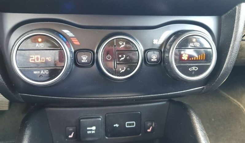FIAT Tipo  | FWD (przód) | Manualna | 95 KM | Czarny full