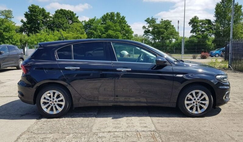 FIAT Tipo  | FWD (przód) | Manualna | 95 KM | Czarny full