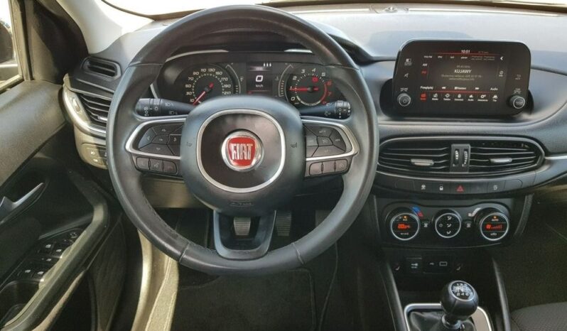 FIAT Tipo  | FWD (przód) | Manualna | 95 KM | Czarny full
