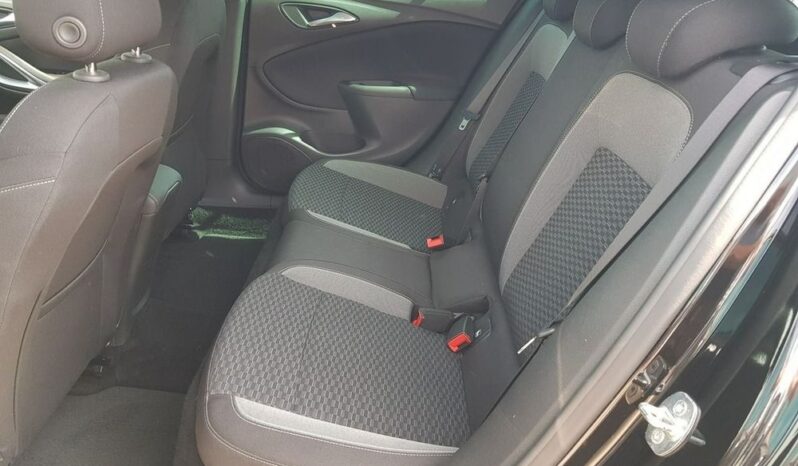 OPEL Astra | FWD (przód) | Manualna | 145 KM | Czarny full
