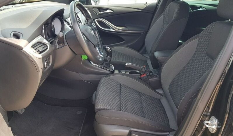 OPEL Astra | FWD (przód) | Manualna | 145 KM | Czarny full