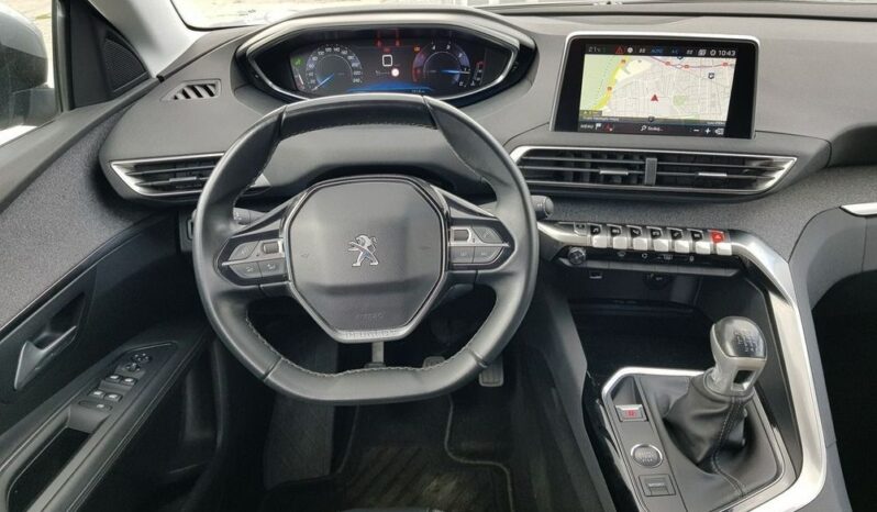 Peugeot 3008 | FWD (przód) | Manualna | 130 KM | Szary full