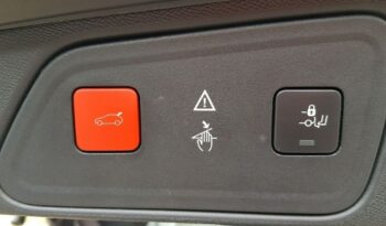 Peugeot 3008 | FWD (przód) | Manualna | 130 KM | Szary full