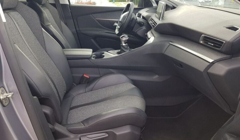 Peugeot 3008 | FWD (przód) | Manualna | 130 KM | Szary full