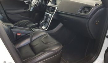 Volvo V40 | FWD (przód) | Automatyczna | 150 KM | Biały full