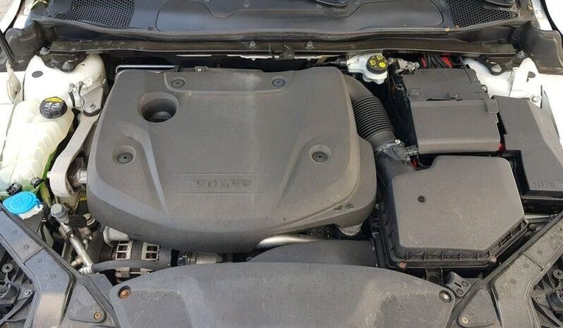 Volvo V40 | FWD (przód) | Automatyczna | 150 KM | Biały full