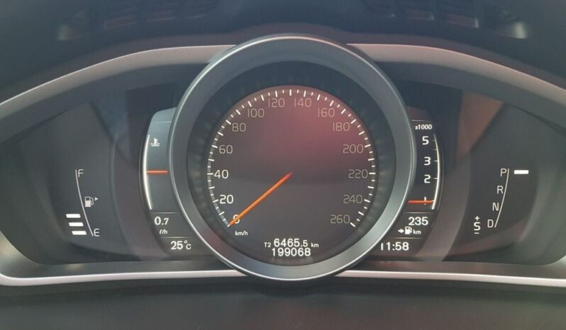 Volvo V40 | FWD (przód) | Automatyczna | 150 KM | Biały full