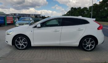 Volvo V40 | FWD (przód) | Automatyczna | 150 KM | Biały full