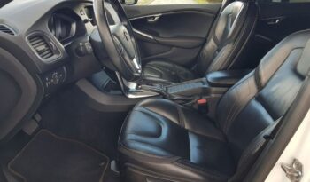 Volvo V40 | FWD (przód) | Automatyczna | 150 KM | Biały full