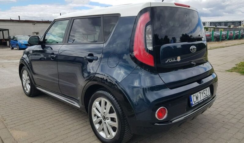 Kia Soul | FWD (przód) | Manualna | 132 KM | Niebieski full