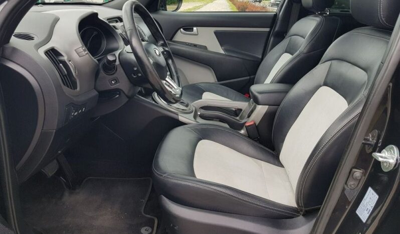 Kia Sportage | 4×4 (doł. automatycznie) | Automatyczna | 184 KM | Czarny full