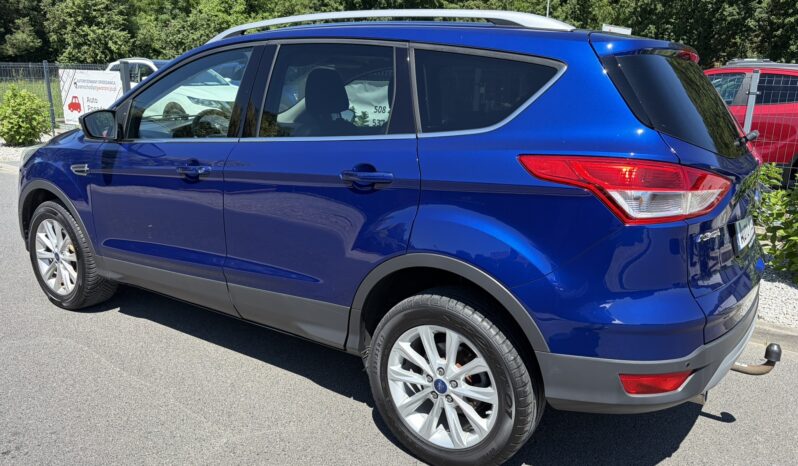 Ford Kuga | FWD (przód) | Manualna | 150 KM | Niebieski full