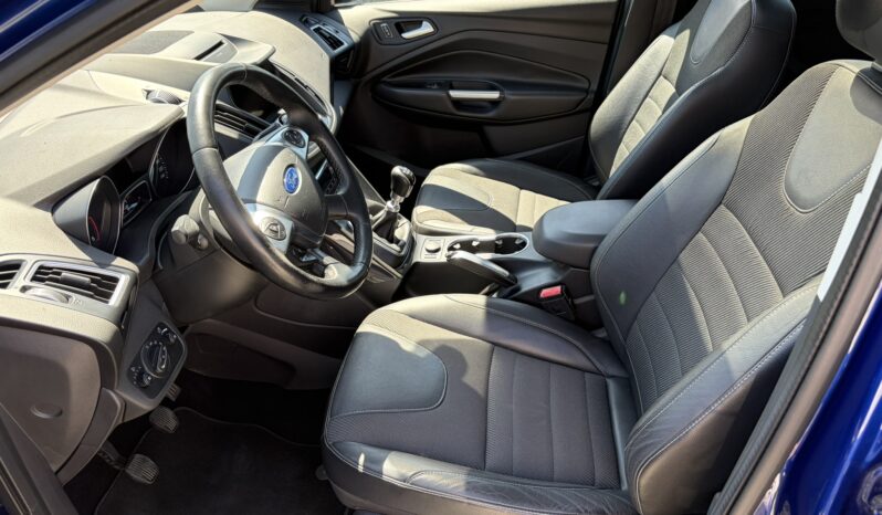 Ford Kuga | FWD (przód) | Manualna | 150 KM | Niebieski full