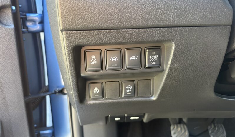 Nissan X-Trail | FWD (przód) | Manualna | 163 KM | Niebieski full