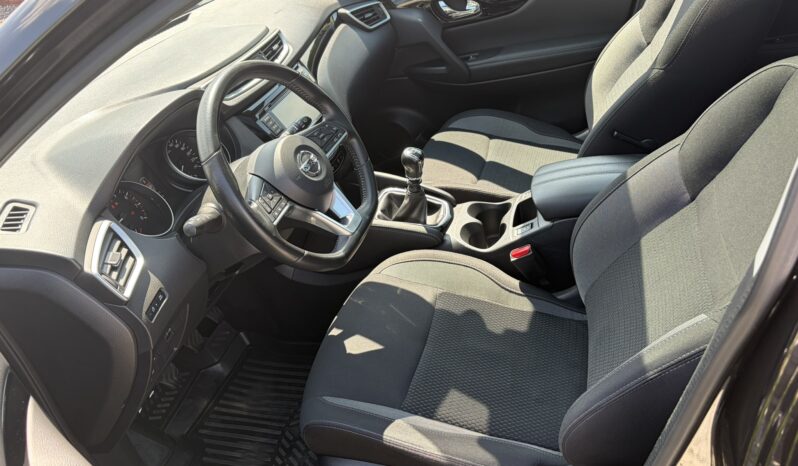 Nissan Qashqai | FWD (przód) | Manualna | 140 KM | Czarny full