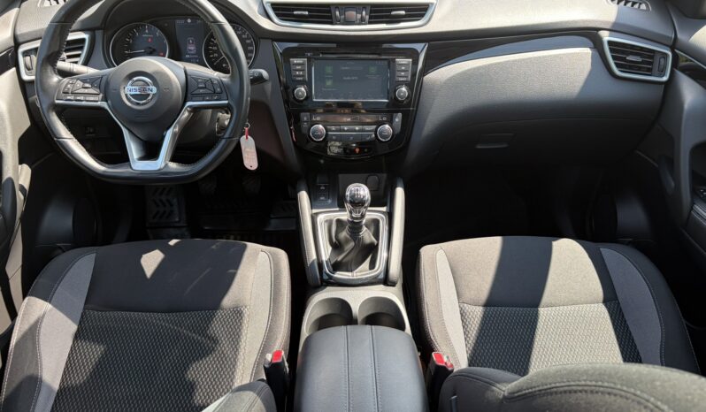 Nissan Qashqai | FWD (przód) | Manualna | 140 KM | Czarny full