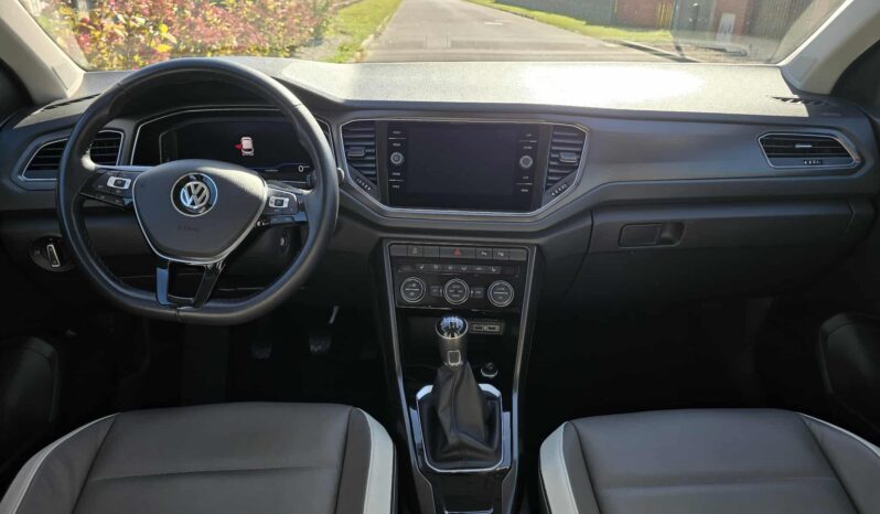 Volkswagen T-Roc | FWD (przód) | Manualna | 150 KM | Brązowy full