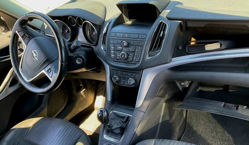Opel Zafira | FWD (przód) | Manualna | 140 KM | Biały full