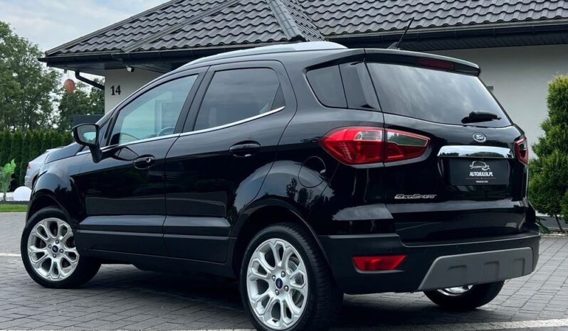 Ford   EcoSport    125 KM    Manualna    FWD (przód)    Czarny full
