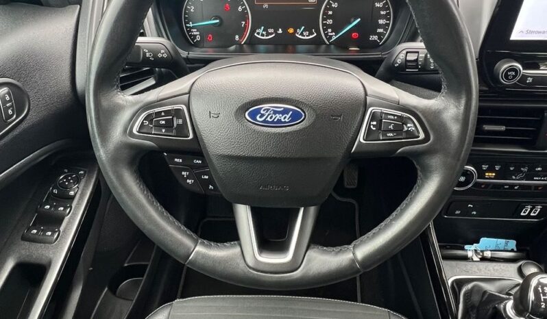 Ford   EcoSport    125 KM    Manualna    FWD (przód)    Czarny full