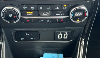 Ford   EcoSport    125 KM    Manualna    FWD (przód)    Czarny full