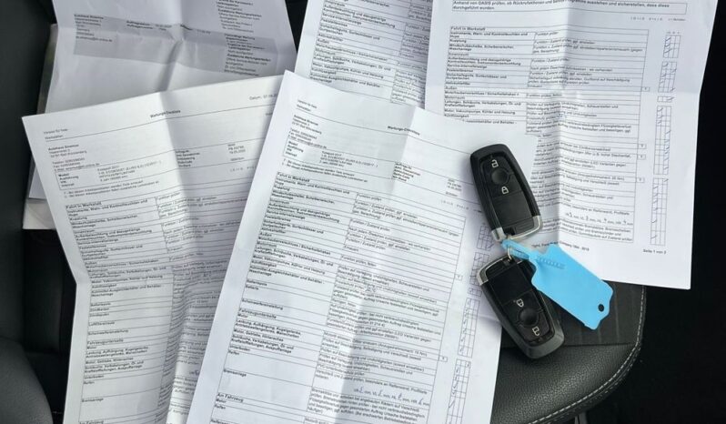 Ford   EcoSport    125 KM    Manualna    FWD (przód)    Czarny full