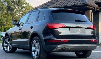 Audi   Q5    190 KM    Automatyczna    4×4 (stały)    Szary full