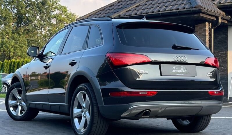 Audi   Q5    190 KM    Automatyczna    4×4 (stały)    Szary full