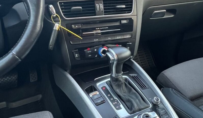 Audi   Q5    190 KM    Automatyczna    4×4 (stały)    Szary full