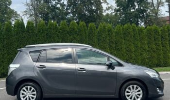 Toyota   Verso    112 KM    Manualna    FWD (przód)    Szary full