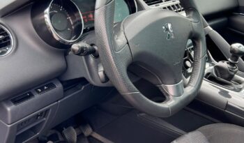 Peugeot   3008    112 KM    Manualna    FWD (przód)    Bordowy full